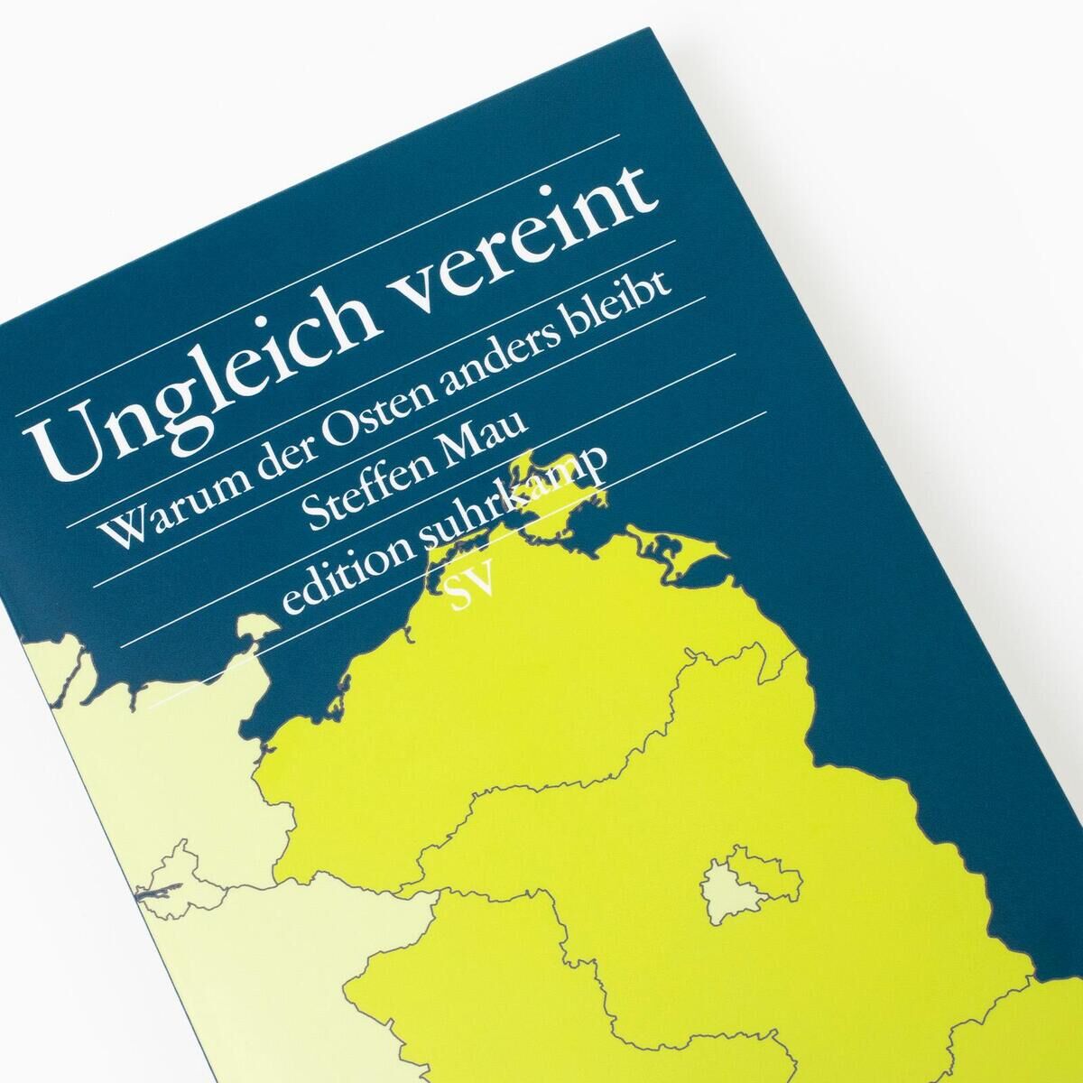 Innenansicht zu Mau, S: Ungleich vereint