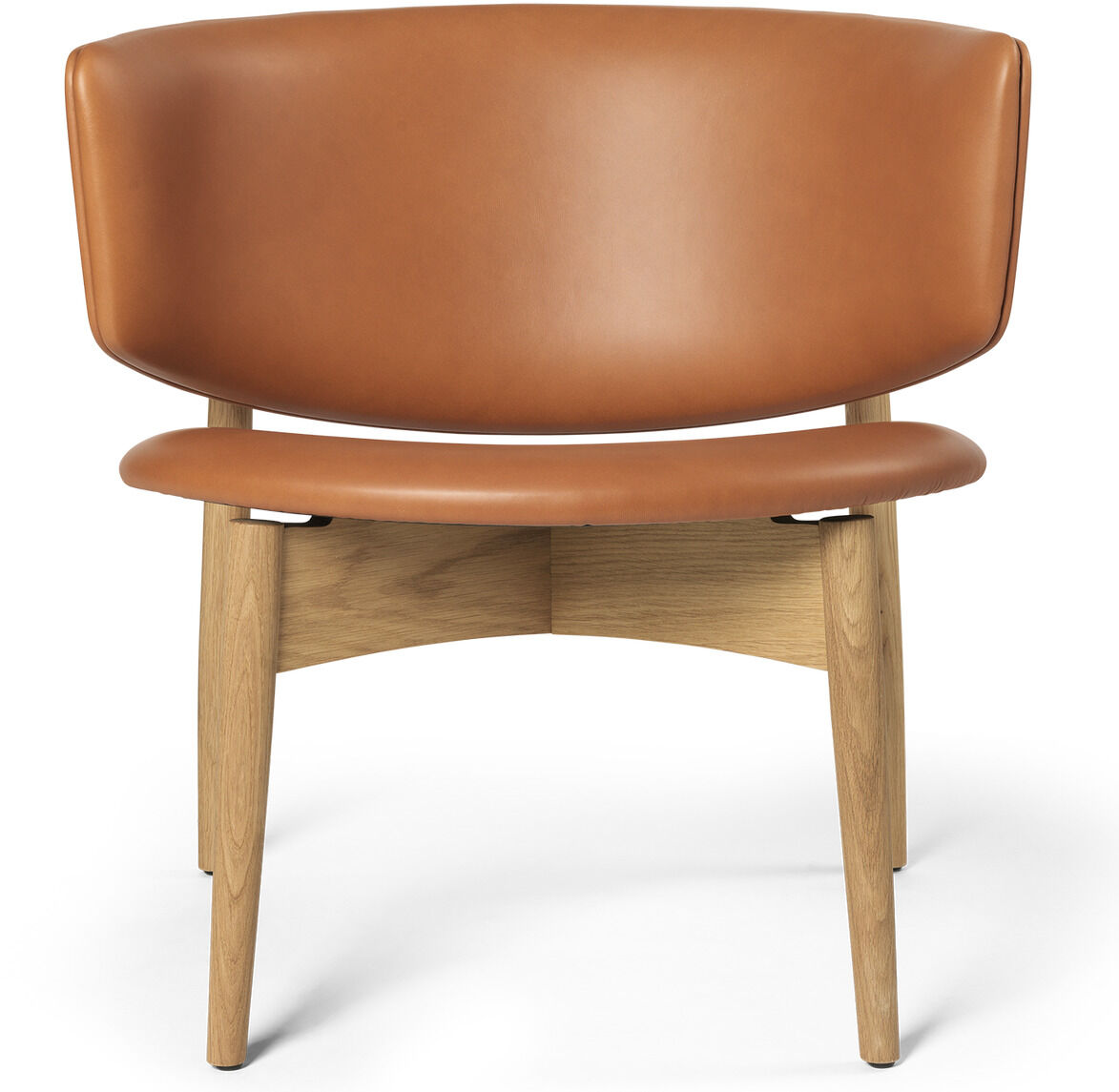 Herman Lounge Chair mit einem Lederpolster in Braun und Holzbeinen, ideal als Designstuhl für moderne Wohnzimmer oder Lounges.