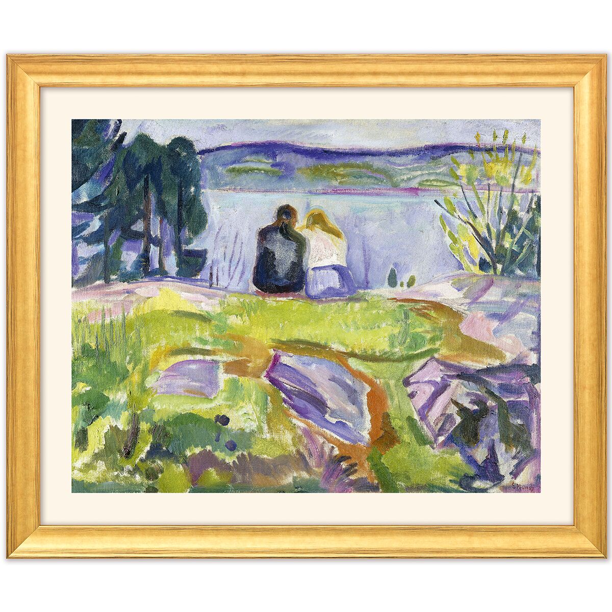 Kunstdruck von Edvard Munch mit dem Titel „Frühling (Liebespaar am Ufer)“: Zwei Personen sitzen Rücken an Rücken auf einer Wiese am Ufer, im Hintergrund ein ruhiger Fluss und sanfte Landschaft. Farbenfroh, impressionistisch, goldener Rahmen.