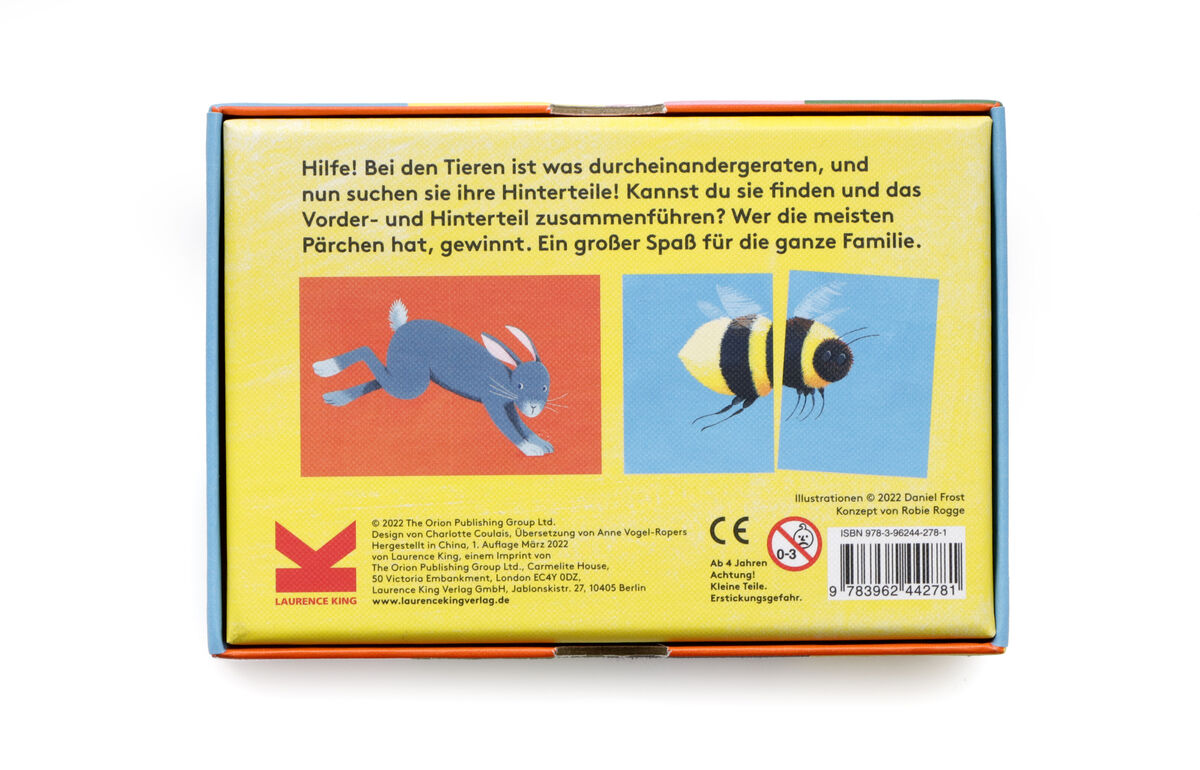 Schachtel des Tier-Memo-Spiels 'Wo ist mein Po?' von Lawrence King. Auf der Rückseite der Schachtel sind zwei Beispielkarten zu sehen: ein blaues Kaninchen und eine Biene. Das Spiel beschreibt das Zusammenfügen von Vorder- und Hinterteilen der Tiere und bietet Spaß für die ganze Familie. Die Schachtel hat einen orangenen Rand mit Informationen zum Hersteller und Illustrationen.