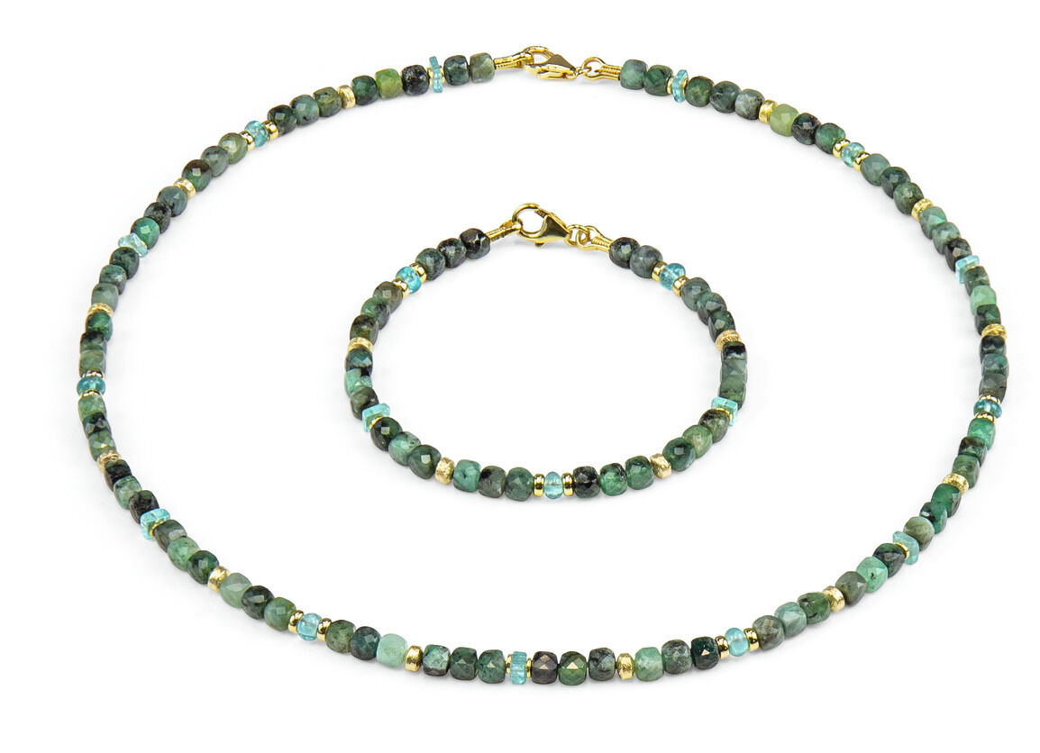 Schmuckset »Esmeralda«, bestehend aus einer grünen Halskette und passendem Armband, beide mit goldenen Akzenten.