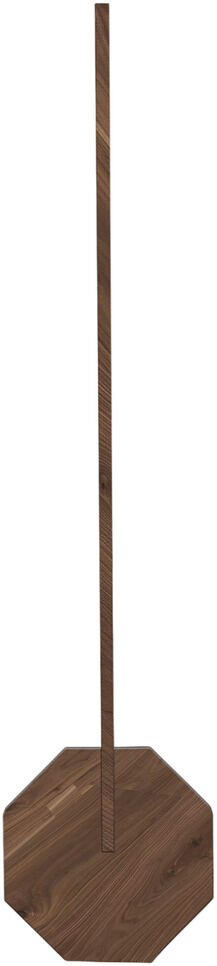 Eine minimalistische Tischlampe mit oktogonaler Basis aus Holzoptik. Die Lampe hat ein schlankes, modernes Design, das für stilvolle Innenarchitektur geeignet ist.