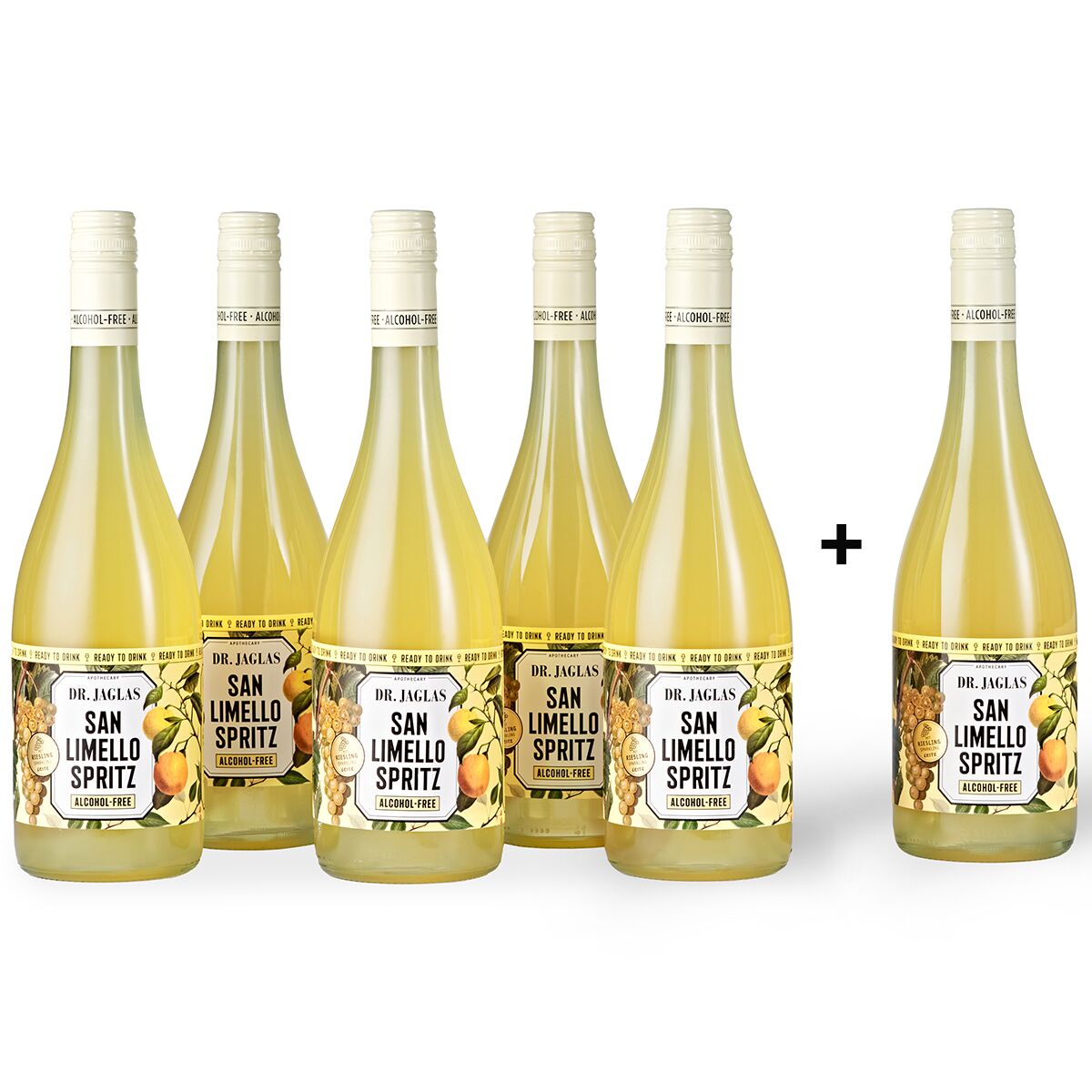 Sechs Flaschen San Limello Spritz alkoholfreier Aperitif, gelblich in der Farbe, mit dekorativem Etikett, das Zitronen und Limetten zeigt, auf weißem Hintergrund angeordnet.