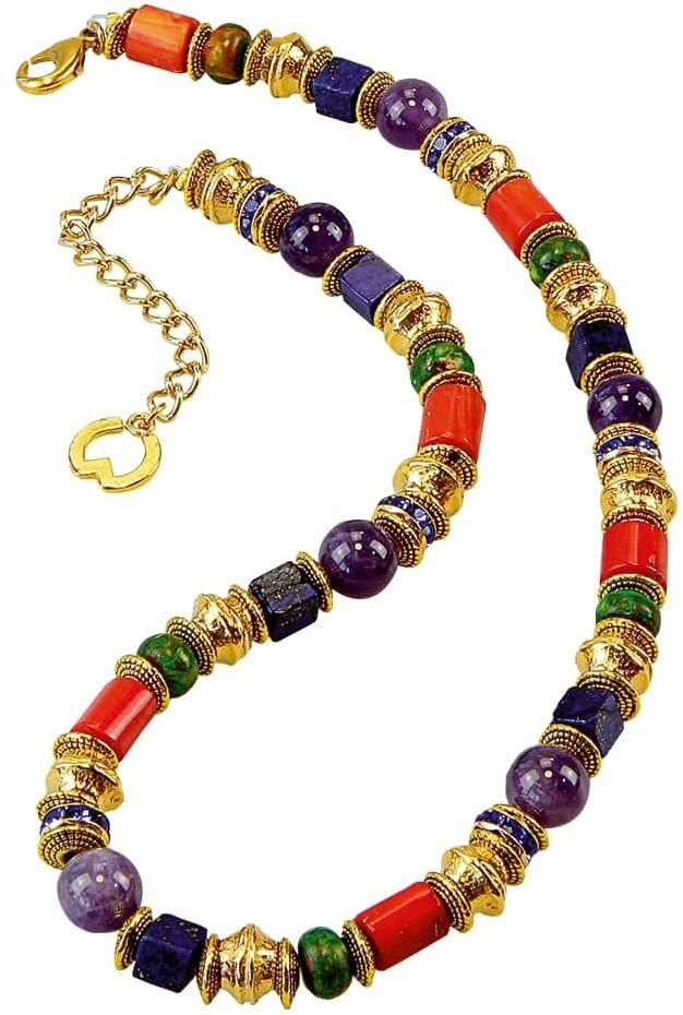 Eine bunte Halskette namens 'Collier »Tunis«' mit goldenen, roten, lila und grünen Perlen, handgefertigt und elegant im Design. Perfekt als modisches Accessoire und Geschenk.