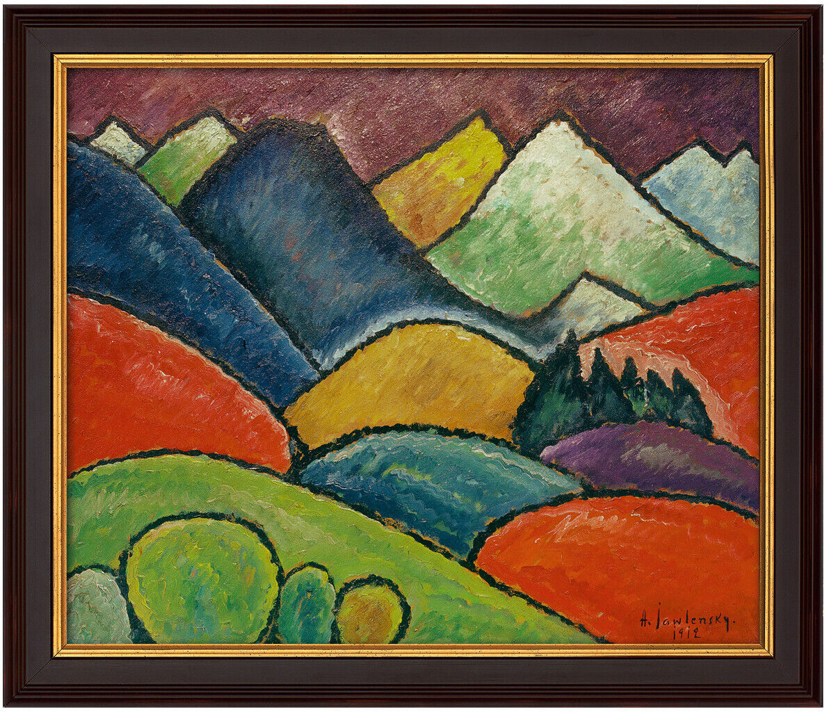 Das Gemälde zeigt eine expressionistische Darstellung einer Berglandschaft. Die Berge sind in lebendigen Farben wie Blau, Rot, Grün und Gelb gestaltet. Die schneebedeckten Gipfel kontrastieren mit den bunten Hängen, was ein dynamisches und abstraktes Landschaftsbild ergibt.