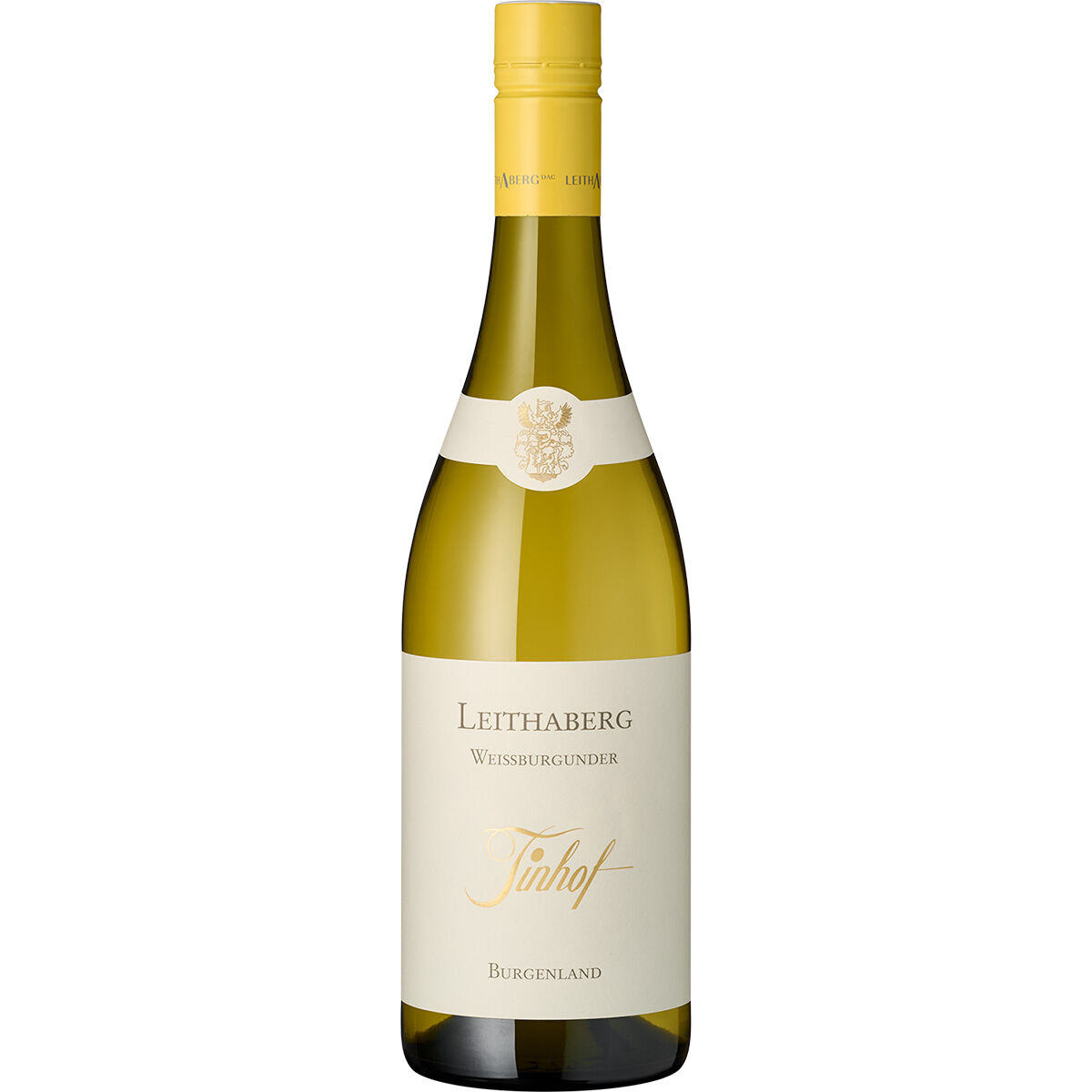 Eine Weißweinflasche Weißburgunder Leithaberg aus dem Burgenland steht im Vordergrund. Das Etikett zeigt eine goldene Schrift und einen hellen Verschluss. Es handelt sich um ein Weinpaket mit sechs Flaschen, geeignet für Feiern oder als Geschenk.