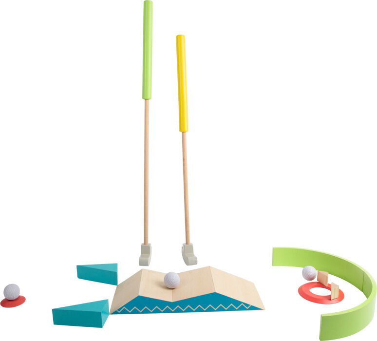Minigolf-Set »Active« mit verschiedenen farbenfrohen Holzstücken, darunter zwei Golfschläger, Bälle und Hindernisse. Geeignet für Kinder zum Spielen und Üben von Geschicklichkeit.