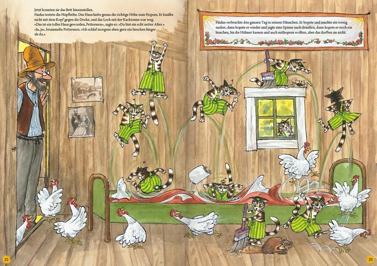 Illustration aus dem Buch 'Pettersson und Findus. Unsere schönsten Geschichten'. Ein älterer Mann mit Hut und Brille steht in einem Holzhaus und sieht zu, wie mehrere verspielte Katzen und Hühner herumtollen. Die Szene zeigt lebendige und bunte Details.