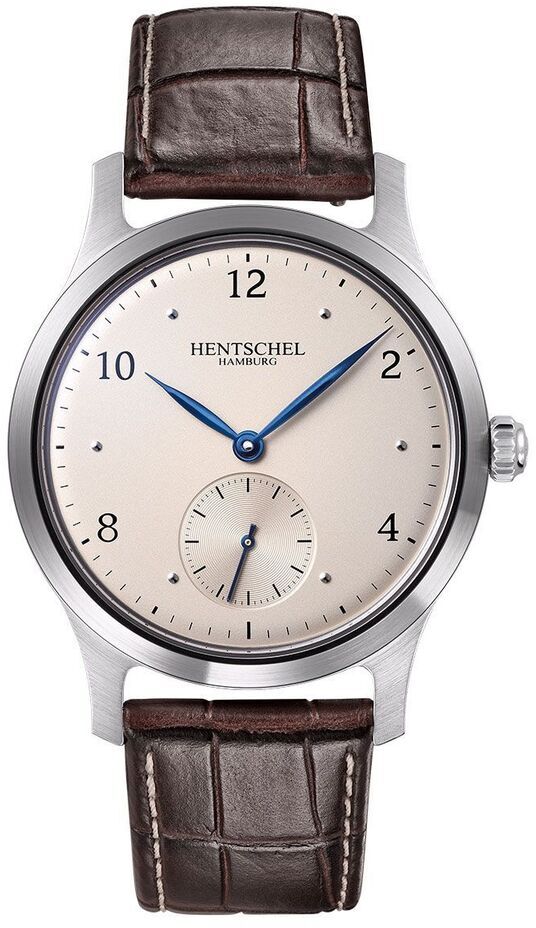 ZEIT-Chronometer »H2 Hamburg« von Hentschel. Hochwertige analoge Herrenuhr mit silbernem Gehäuse und braunem Lederarmband. Schlichtes Zifferblatt mit kleiner Sekundenanzeige und minimalistischem Design.