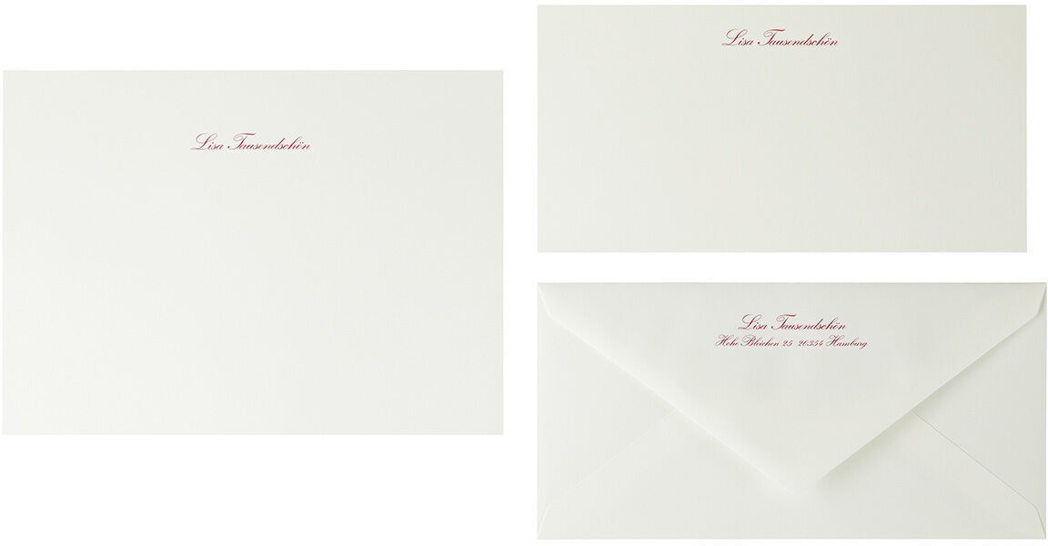 Briefpapier Miniformat in Kirschrot. Set bestehend aus zwei weißen Karten mit kirschroter Beschriftung und einem Briefumschlag. Ideal für festliche Anlässe und persönliche Schreiben.