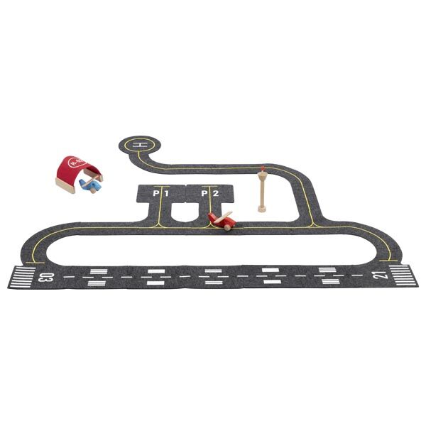 Das Bild zeigt ein Spielset mit Flughafenthema aus Holz und Karton namens gokiAir. Zu sehen sind eine schwarze Spielunterlage mit aufgedruckten Straßen, Parkplätzen und Landebahn, ein rotes Flughafengebäude, zwei kleine Holzflugzeuge in Rot und Blau, sowie ein kleiner Tower. Das Set ist für Kinder geeignet und regt zum kreativen Rollenspiel an.