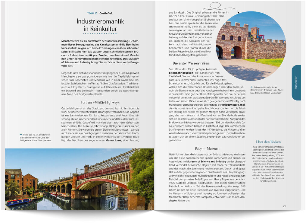 Offenes Buch der ZEIT-Edition »Städtezauber« zeigt Fotos und Texte über verschiedene deutsche Städte. Links ist ein Bild einer Brücke über einen Fluss zu sehen, rechts ein historisches Gebäude. Der Hintergrund des Buchs ist überwiegend weiß.