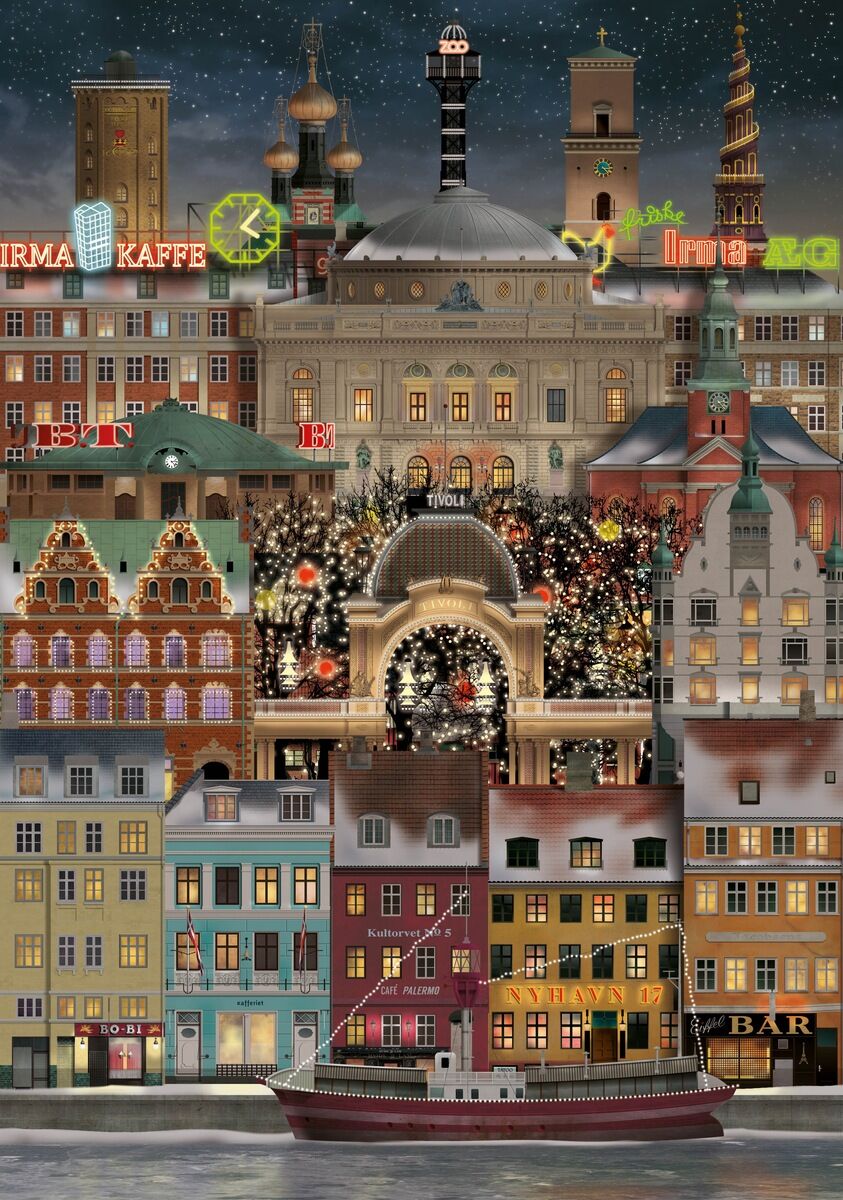 Ein Puzzlebild zeigt eine weihnachtliche Szene in Kopenhagen, mit bunten, beleuchteten Gebäuden und einem Weihnachtsbaum in der Mitte, umgeben von Schnee. Ein Schiff fährt auf einem Fluss im Vordergrund. Die festliche Beleuchtung und Dekoration schaffen eine fröhliche und gemütliche Atmosphäre.