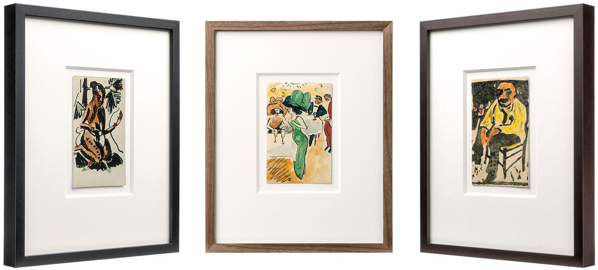 Drei gerahmte Miniatur-Kunstwerke von Max Pechstein aus den Jahren 1910-1915. Die Werke zeigen farbige, expressionistische Darstellungen, eingerahmt in schlicht gestalteten Rahmen, zwei in Schwarz und einer in Holzoptik, vor einem weißen Hintergrund.