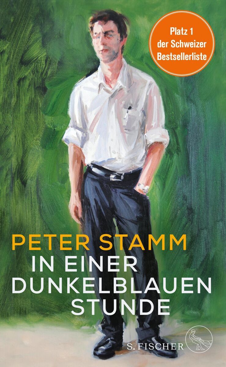 Das Bild zeigt das Buchcover des Romans "In einer dunkelblauen Stunde" von Peter Stamm, herausgegeben vom S. Fischer Verlag. Auf dem Cover ist ein Ölgemälde eines Mannes in weißem Hemd und dunkler Hose vor grünem Hintergrund zu sehen. Oben rechts ist ein orangefarbener Kreis mit dem Text "Platz 1 der Schweizer Bestsellerliste" abgebildet.