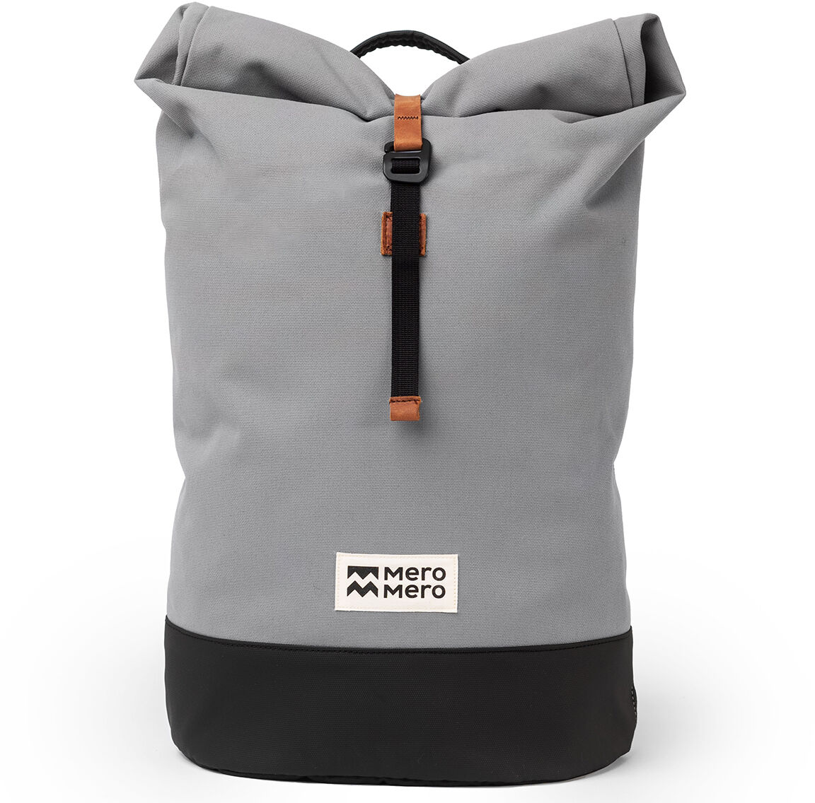 Er ist ein robuster, grauer Rucksack mit schwarzen und braunen Akzenten. Das Design ist minimalistisch und funktional, perfekt für Outdoor-Aktivitäten, Reisen und den täglichen Gebrauch.