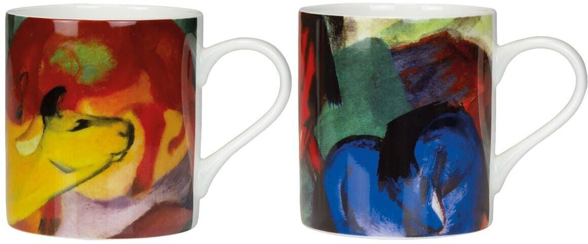 Zwei Porzellanbecher mit bunten Tiersujets im Expressionismus-Stil von Franz Marc. Der eine zeigt ein blaues Pferd, der andere verschiedene farbige Tiere.