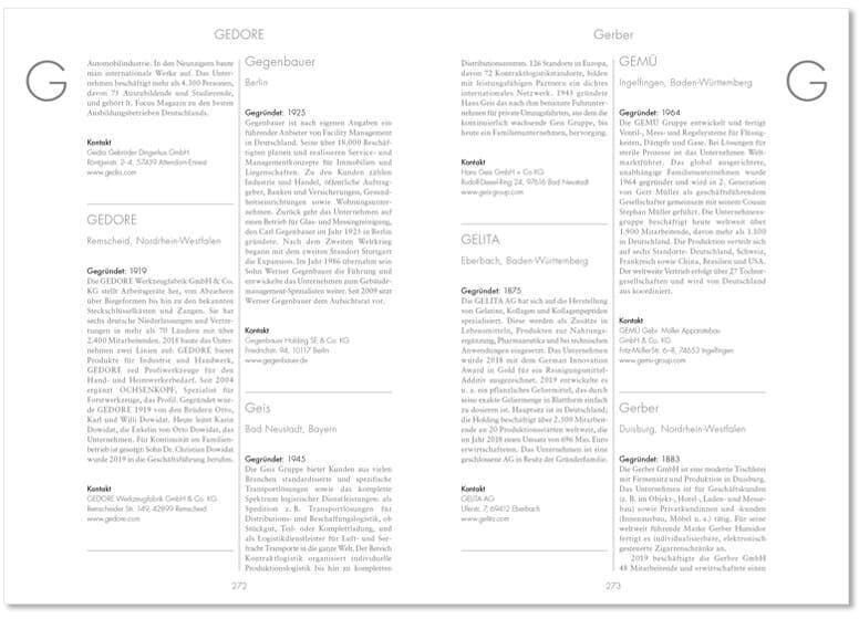 Aufgeschlagenes Buch 'Lexikon der deutschen Familienunternehmen' mit Text in schwarzer Schrift auf weißen Seiten. Enthält Informationen über verschiedene deutsche Familienunternehmen.