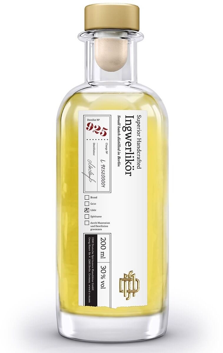 Eine 200 ml Flasche ZEIT-Sonderedition »Genussmomente No 1« Ingwerlikör. Die Flasche hat einen goldfarbenen Verschluss und ein schlichtes, elegantes Etikett in Weiß mit schwarzen und goldenen Akzenten. Alkoholgehalt: 30% vol.
