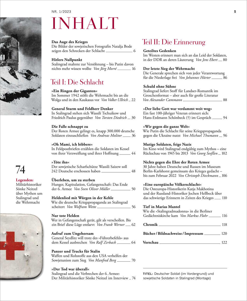 Cover des Magazins 'ZEIT GESCHICHTE 1/23' mit dem Titel 'Stalingrad'. Es zeigt eine historische Fotografie von Truppen im Schnee und roten Gestaltungen mit Textinhalten zur Schlacht von Stalingrad sowie Erinnerungen daran.