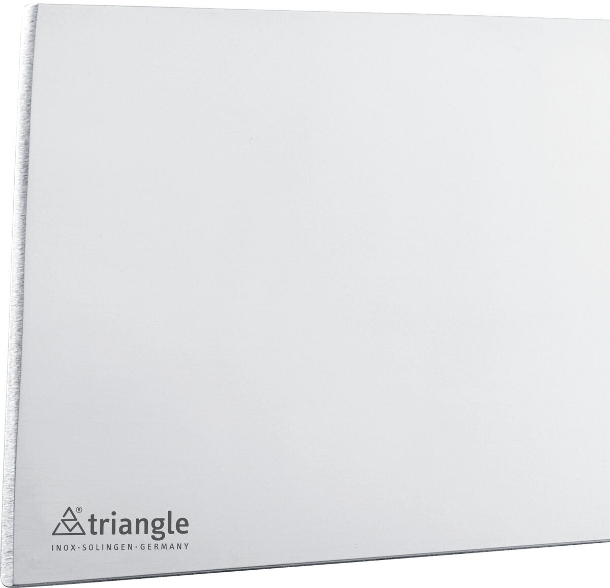 Eine hochwertige Plancha Palette aus 15 cm langem Nussbaumholz von triangle liegt auf weißem Hintergrund. Der Griff ist aus dunklem, edlem Nussbaum, das funktionale Teil aus glänzendem Metall. Das Design ist minimalistisch, modern und für professionelle Küchen geeignet.