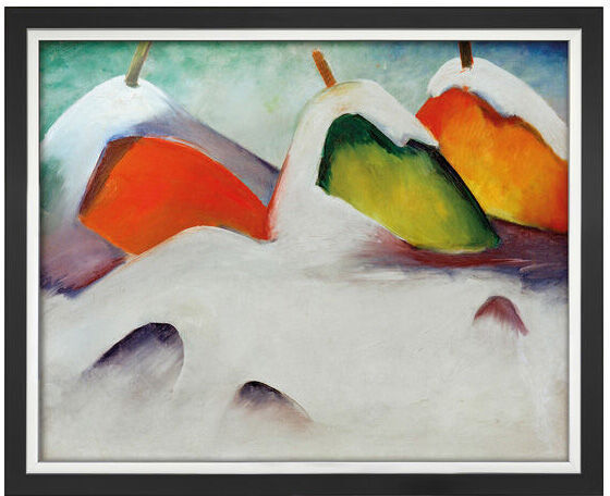 Ein expressionistisches Gemälde von Franz Marc mit dem Titel »Hocken im Schnee«. Das Kunstwerk zeigt abstrakte Formen von Bergen mit kräftigen Farbtönen in Rot, Grün, Orange und Violett, die teilweise von schneeweißem Hintergrund bedeckt sind. Das Bild ist in einen schwarzen Rahmen eingefasst.