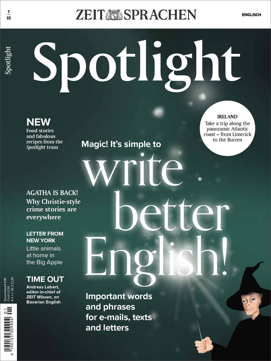 Cover des Spotlight Magazins Ausgabe 01/2023. Große Überschrift 'write better English!' in der Mitte, unterstrichen von Attributen wie Grammatik und Tipps für Texte, E-Mails und Briefe. Enthält Anmerkungen zu Magischen Geschichten, Essen und Reise in Irland, Nachrichten aus New York und Rückkehr von Christie-Stil Krimis. Farben: grün, weiß und schwarz.