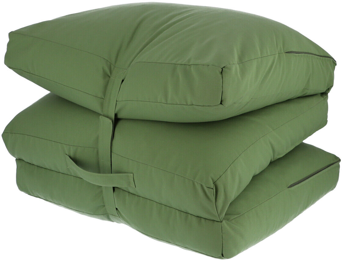 Das Bild zeigt eine grüne Gartenmatratze ‚Sheffield‘, die zusammengefaltet ist. Sie hat eine weiche Polsterung und integrierte Tragegriffe.