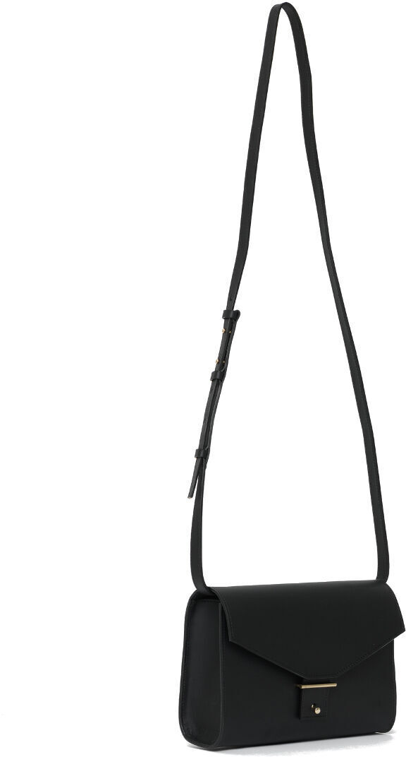 Schwarze Leder-Schultertasche der Sonderedition »DIE ZEIT 3«, minimalistisch gestaltet mit einem goldenen Akzent auf der Verschlussklappe. Die Tasche verfügt über einen langen verstellbaren Schulterriemen.