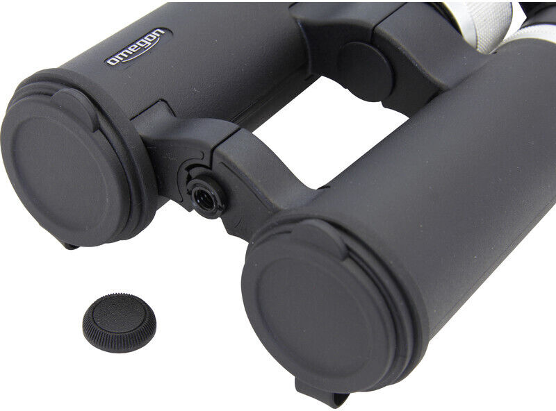 Das Bild zeigt das Fernglas »Omegon« Talron HD 10x42 in schwarzer und grauer Farbe. Es sind die Linsenabdeckungen und ein Drehknopf sichtbar.