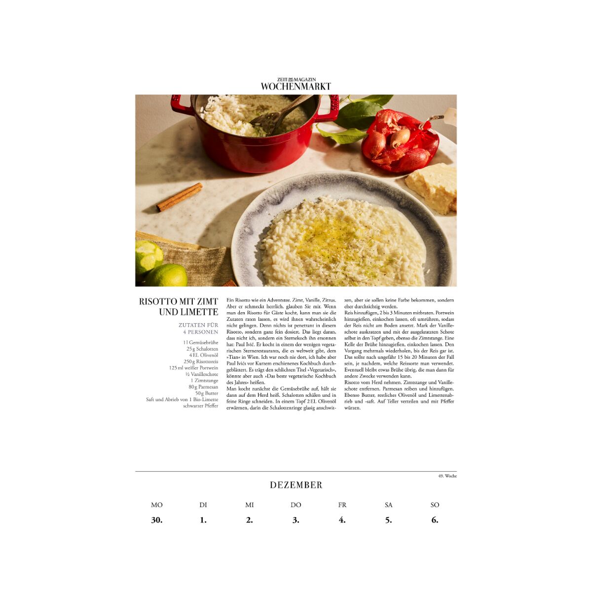 Der Produktbild zeigt den Kalender »Wochenmarkt« 2026 mit einer Food-Fotografie eines Tellers Risotto mit Zimt und Limette, dazu eine rote Kochpfanne sowie Limetten und Paprika im Hintergrund. Das Kalenderblatt für den Monat Dezember ist sichtbar mit einem Rezept und Fotografie auf weißem Untergrund.