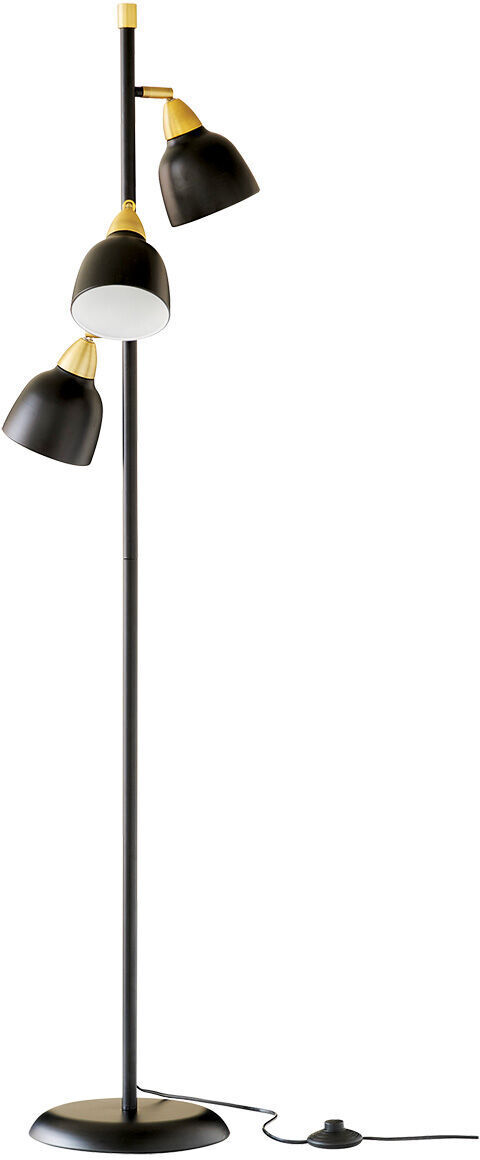 Bild einer Stehlampe von Superliving mit dem Namen »Urban Triple Black«. Die Lampe hat drei schwarze Lampenschirme mit weißen Innenseiten und goldenen Akzenten. Sie steht auf einem schlanken schwarzen Standfuß mit einem runden Sockel.