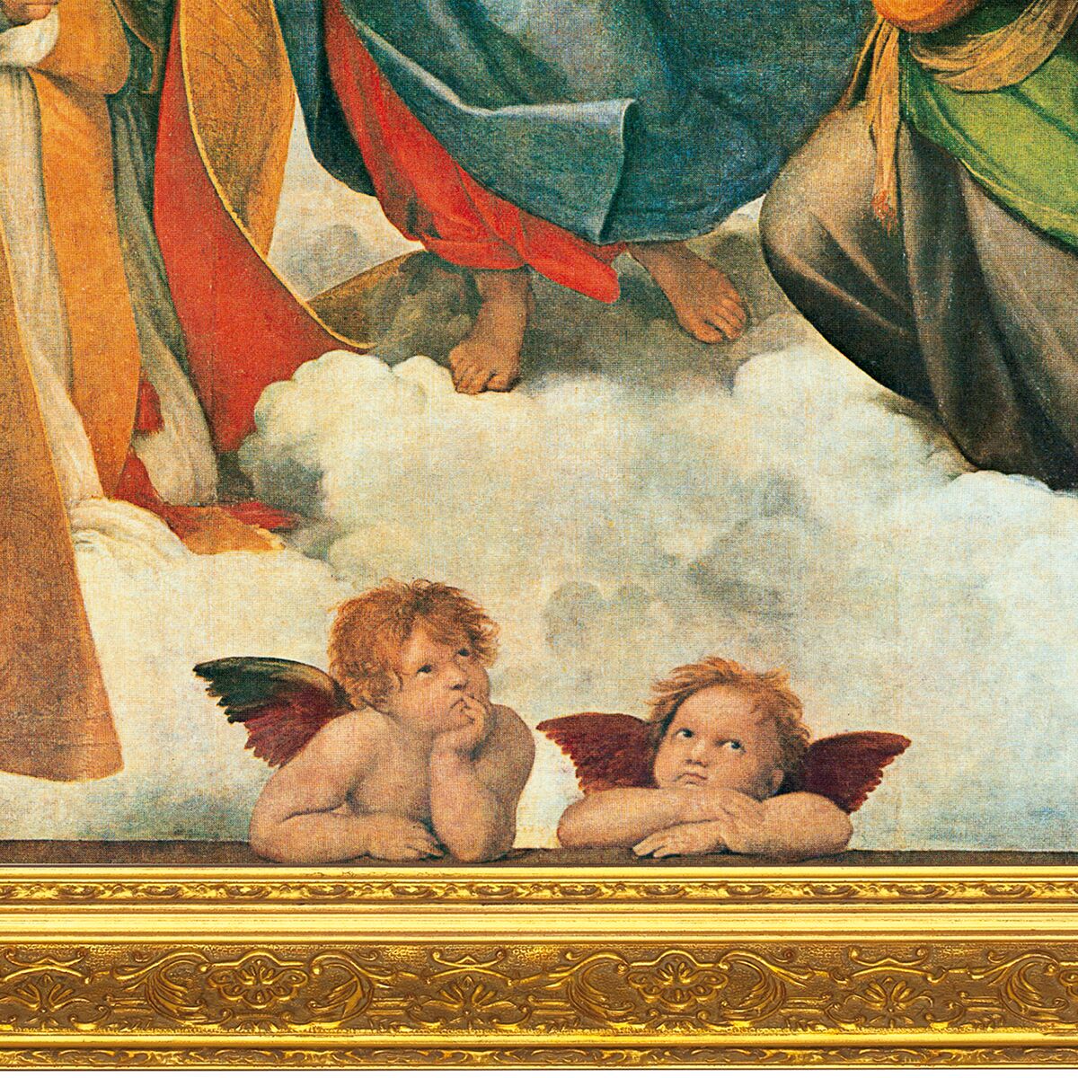Das Bild zeigt die berühmte „Sixtinische Madonna“ von Raffaelo Santi, hochwertig als Giclée auf Leinwand reproduziert. Zu sehen sind die Madonna mit Kind auf Wolken, zwei Engel darunter, flankiert von Heiligen. Der Rahmen ist barock, handgearbeitet mit detailreicher Blattmetall-Vergoldung.