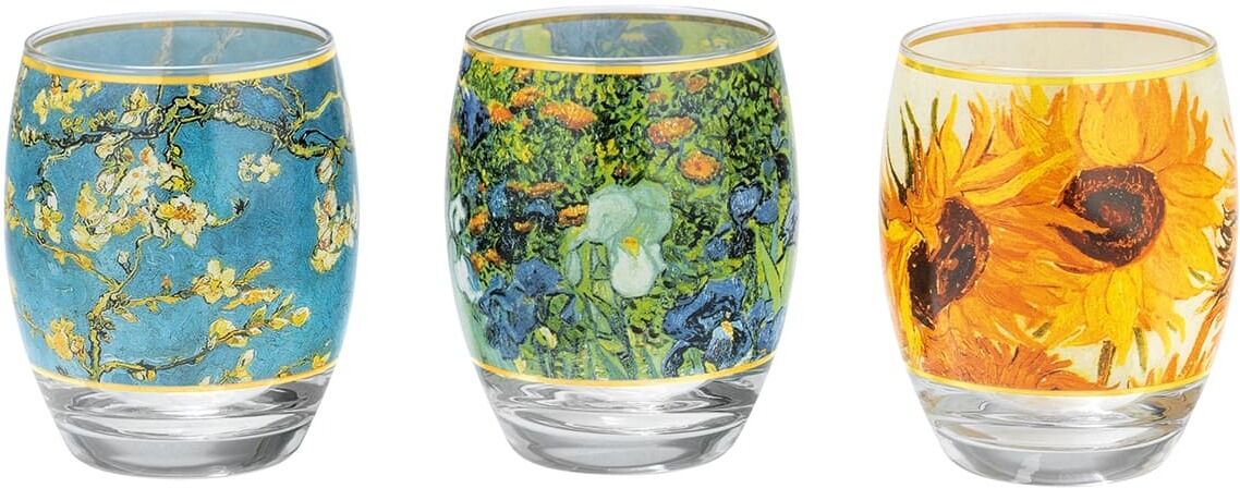 Drei Teelichtgläser mit Motiven von Vincent van Gogh, darunter blühender Mandelbaum in blau, Schwertlilien in grün und Sonnenblumen in gelb und orange.