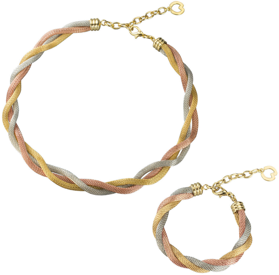 Das Schmuckset »Trinity« von Petra Waszak besteht aus einer Halskette und einem Armband, die ineinander verdrehte Stränge in den Farben Gold, Silber und Roségold zeigen. Beide Stücke haben einen goldfarbenen Verschluss mit Herz-Detail.