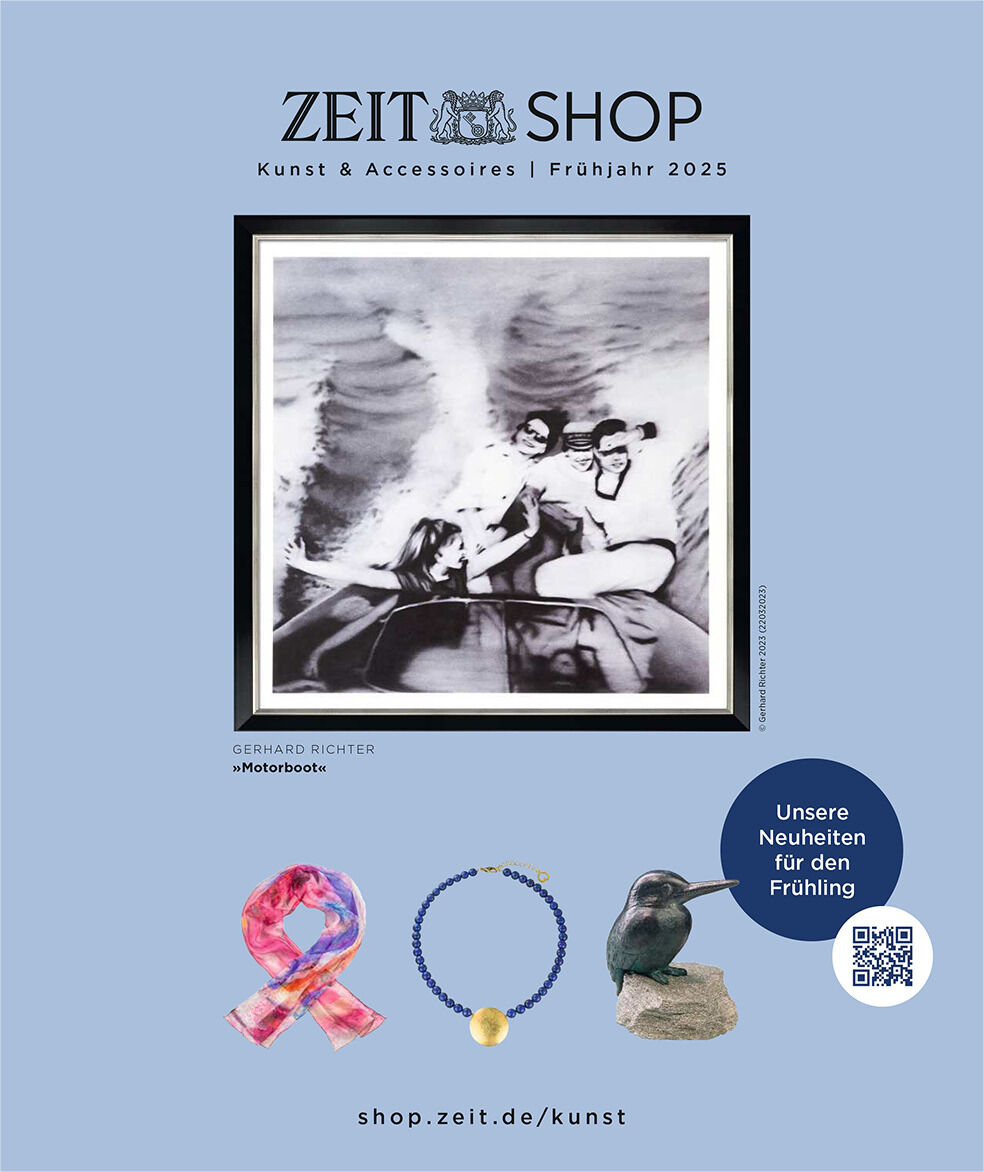 Katalogcover des Zeit Shops für Kunst und Accessoires mit Kunstwerk von Gerhard Richter im Zentrum. Weitere Accessoires wie ein Schal und ein Armband sind abgebildet. Der Hintergrund ist überwiegend blau.