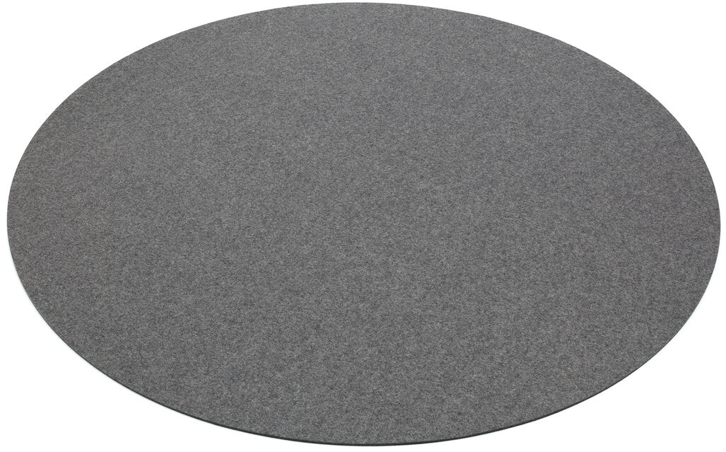 Runder Teppich »Big Dot« in grauer Farbe mit minimalistischem Design.