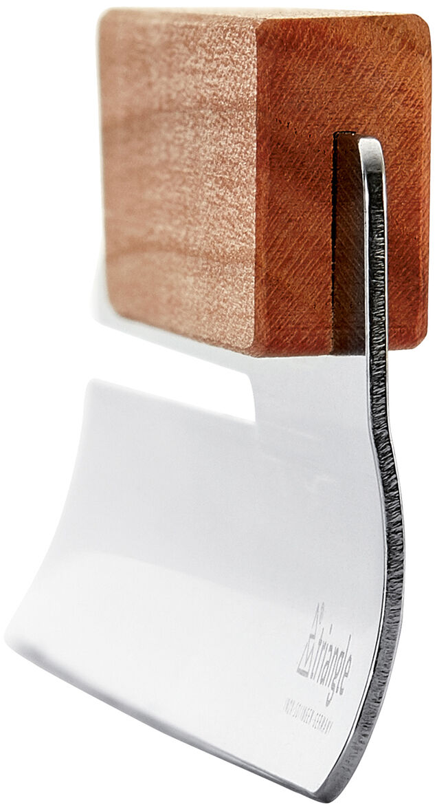 Krümelsammler mit glänzender Edelstahlklinge und eckigem Holzgriff, minimalistisch gestaltet, stehend präsentiert auf weißem Hintergrund, im Geschenkkarton verpackt.