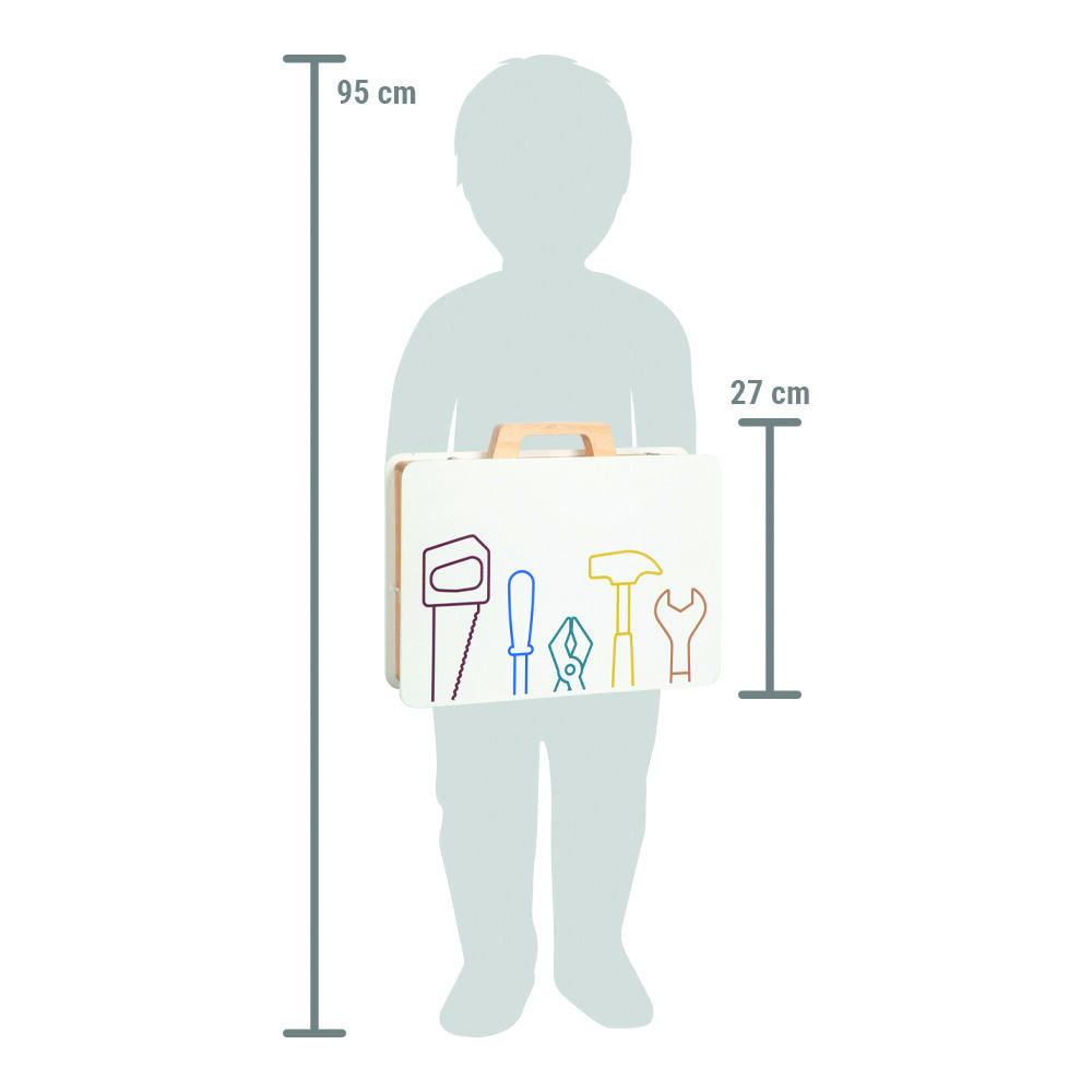 Abgebildet ist ein Kinder-Werkzeugkoffer aus Holz mit farbigen Umrissen von Werkzeugen auf der Vorderseite. Der Koffer wird von einem Kind getragen. Neben dem Koffer sind Größenangaben von 95 cm und 27 cm markiert.