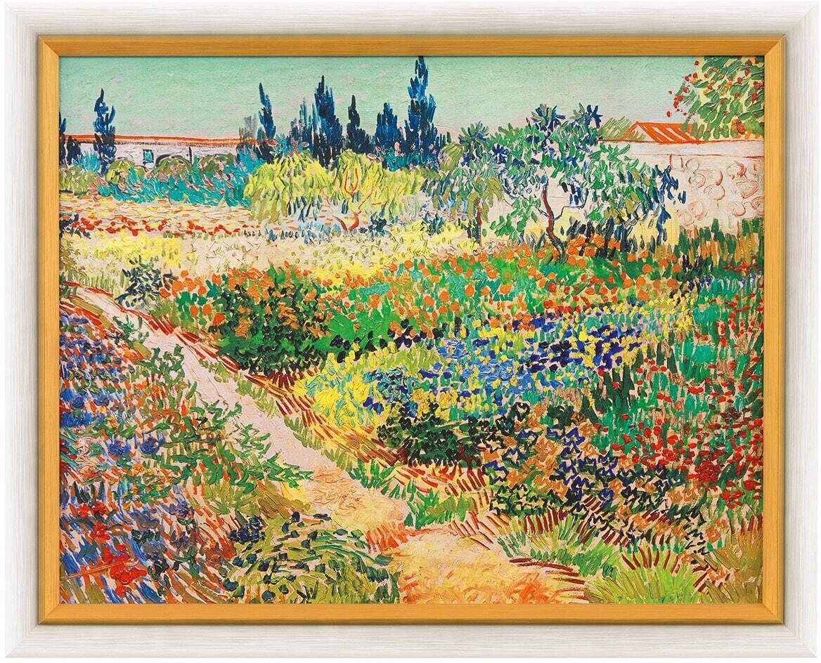 Vincent van Goghs Gemälde »Blühender Garten mit Pfad« von 1888 zeigt einen lebendig blühenden Garten mit farbenfrohen Blumen und einem Weg, der durch die Landschaft führt. Die Farben sind intensiv und lebhaft, dominiert von Grüntönen, Gelb, Rot, Blau und Orange.