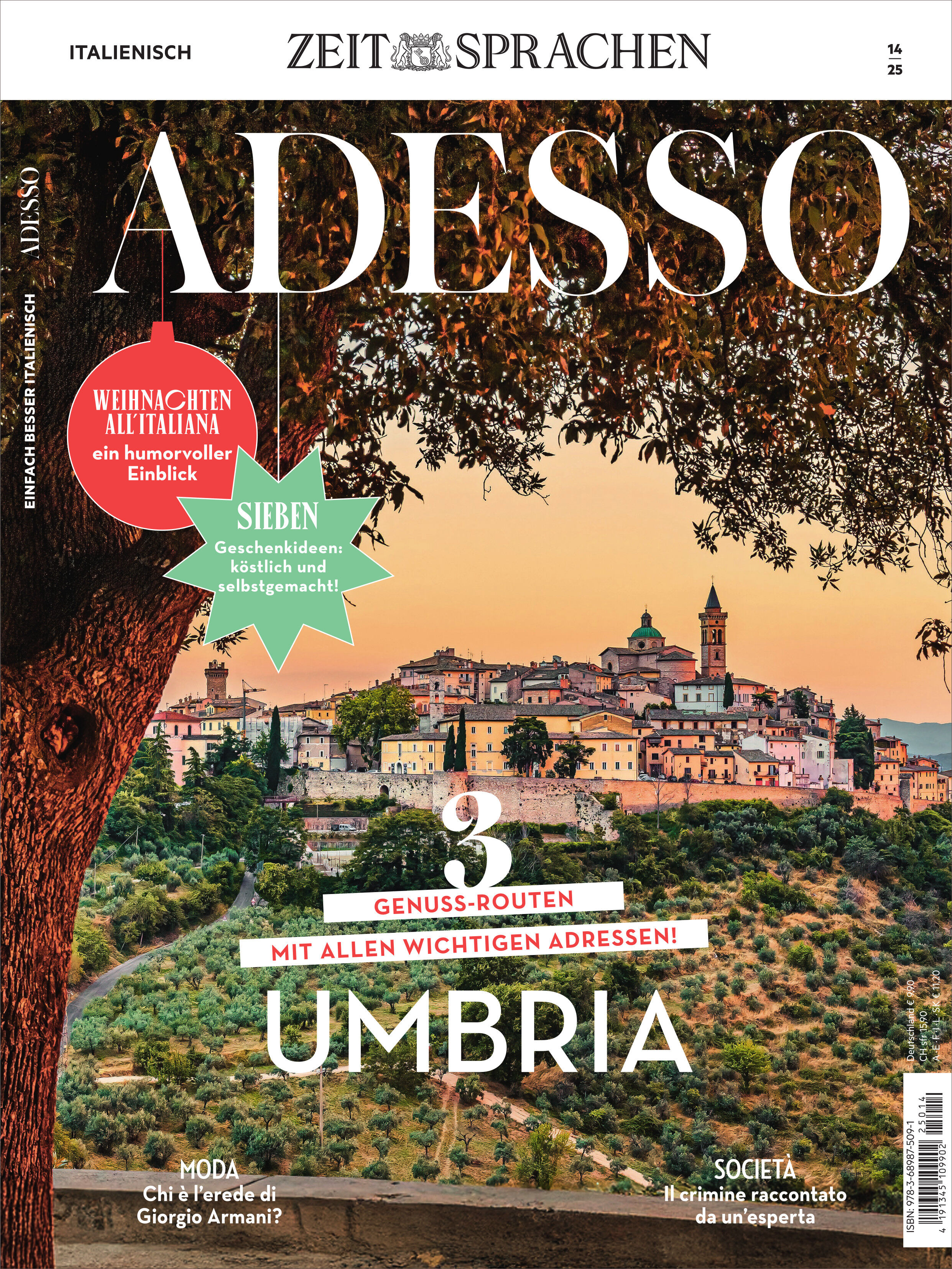 Titelbild des Adesso Magazins 14/2025 mit Blick auf eine malerische Stadt in Umbrien. Im Vordergrund ein großer Olivenbaum, dahinter Hügel, Häuser und eine Kirche. Mehrere bunte Textfelder heben Themen wie Gourmetrouten, Weihnachten und Mode hervor.