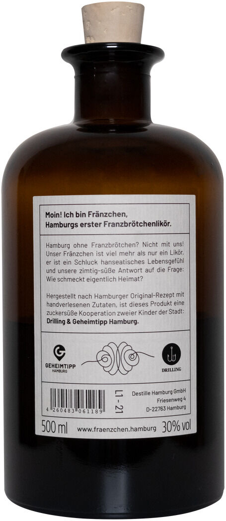 Eine braune Glasflasche mit einem Korkenverschluss, gefüllt mit dem Likör »Fränzchen«. Auf dem Etikett stehen Details zu den Inhaltsstoffen und der Herstellung. Die Flasche hat ein Volumen von 500 ml und enthält 30% Vol.