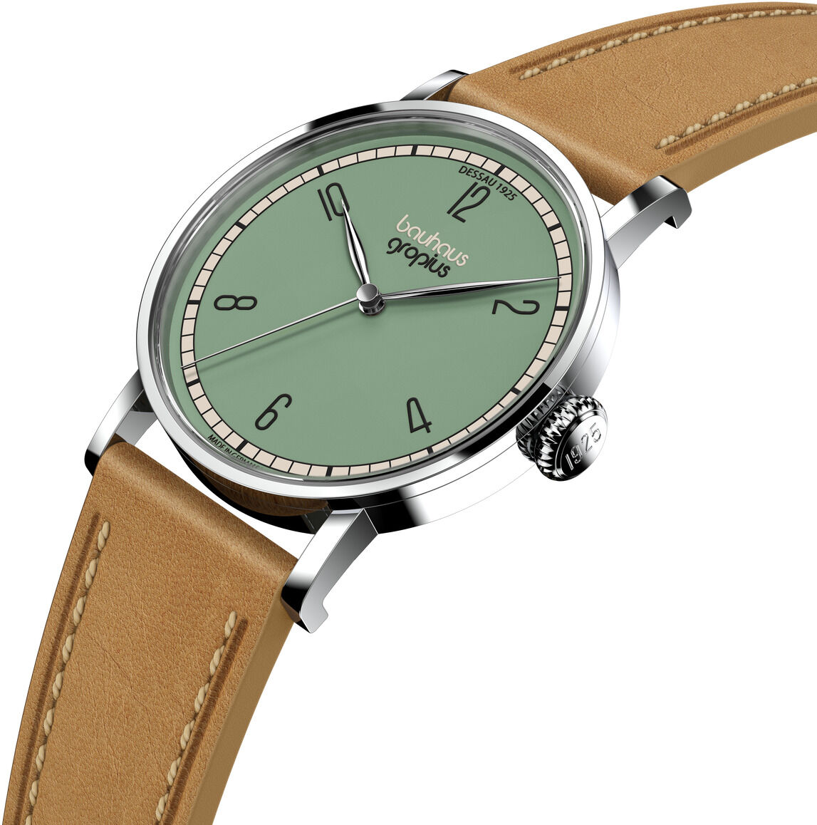 Die ZEIT-Sonderedition Uhr »Frauen am Bauhaus« Mint der Marke Walter Gropius zeigt ein mintgrünes Zifferblatt mit schwarzer Schrift und hellem Minutentrack. Das Gehäuse ist aus silberglänzendem Edelstahl, das Lederarmband ist hellbraun mit feiner Steppnaht.