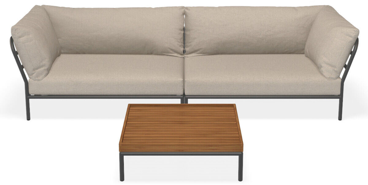 Ein modernes Lounge-Set bestehend aus einem Ecksofa mit einem rechten Winkel und einem rechteckigen Couchtisch. Die Kissen des Sofas sind beige, während der Tisch eine braune Holzoberfläche und schwarze Beine hat. Das Sofagestell ist ebenfalls schwarz.