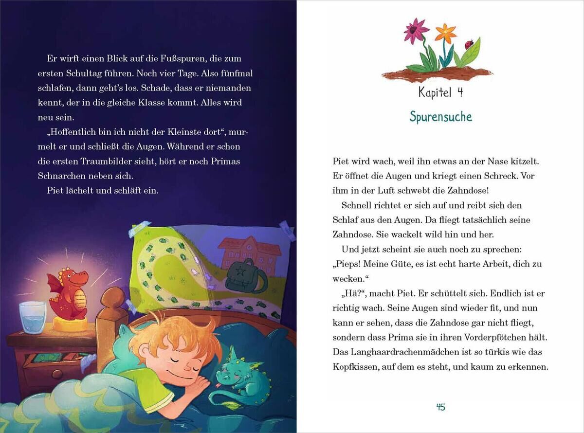 Ein Buchcover und eine Seite aus dem Buch 'Degenhardt, J: Wackelzahn-Bande kommt in die Schule'. Ein schlafendes Kind mit einem Kissen und einem Kuscheltier auf einer Buchseite und Text auf der anderen Seite, unterteilt in Kapitel über eine Spurensuche.