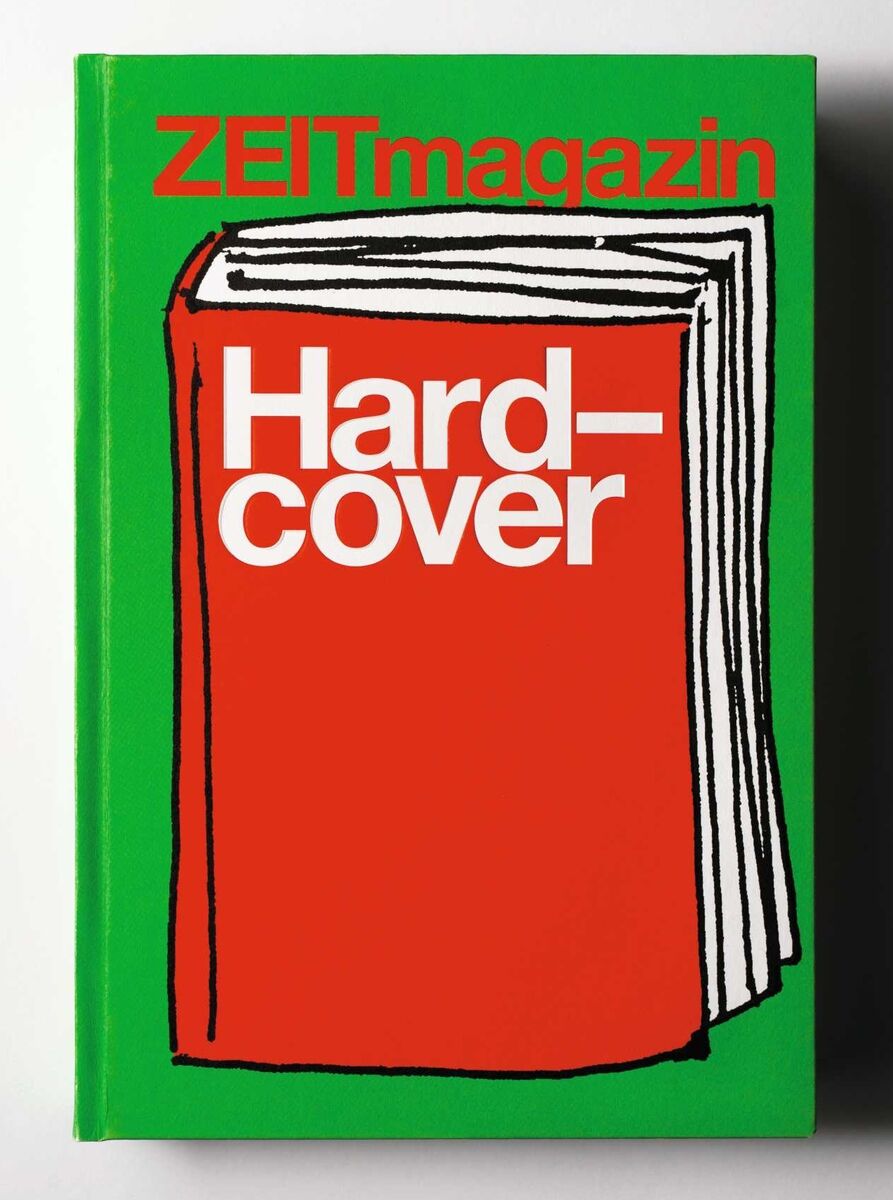 Das Titelbild der Sonderausgabe DIE ZEIT 43/2026 zeigt ein grafisch illustriertes, rotes Hardcover-Buch vor grünem Hintergrund. Oben steht „ZEITmagazin“ in Rot und Schwarz, mittig groß „Hardcover“ in Weiß, das Buch ist in Schwarz umrandet und stilisiert dargestellt.