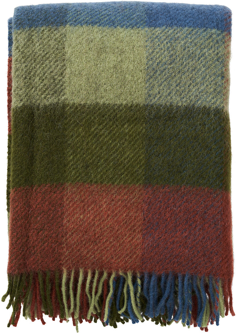 Bunte Decke »Gotland Multi« mit Fransen, in verschiedenen warmen Farbtönen wie Grün, Rot, Blau und Braun. Ideal für gemütliche Abende auf dem Sofa.