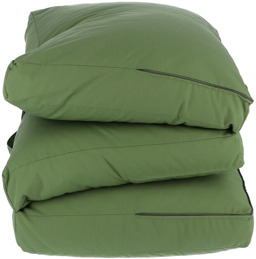 Grüne, faltbare Gartenmatratze »Sheffield« mit Reißverschluss in dreifacher Stapelung, geeignet für Outdoor-Nutzung.