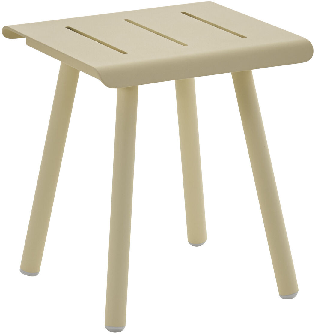 Ein moderner Hocker namens 'VAPIO' aus Holz, mit einem minimalistischen Design in Beige, geeignet für Wohnzimmer oder Esszimmer.