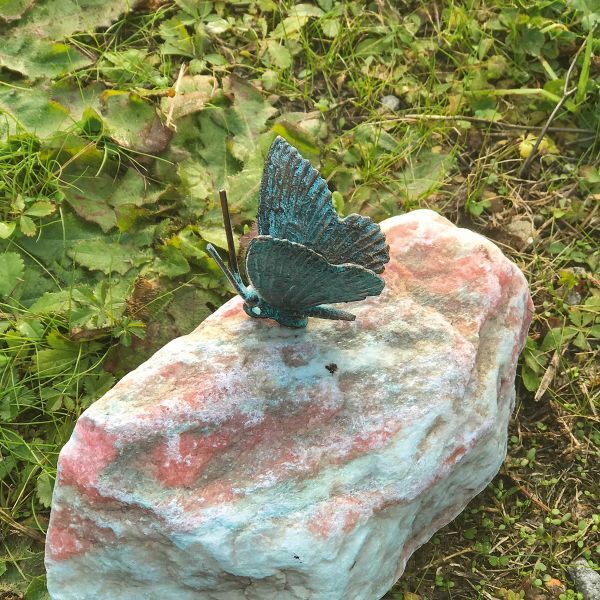 Gartenskulptur »Schmetterling mit geschlossenen Flügeln«